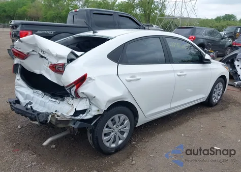 2022 Hyundai Accent Se z USA, uszkodzony, nr VIN 3KPC24A62NE171655